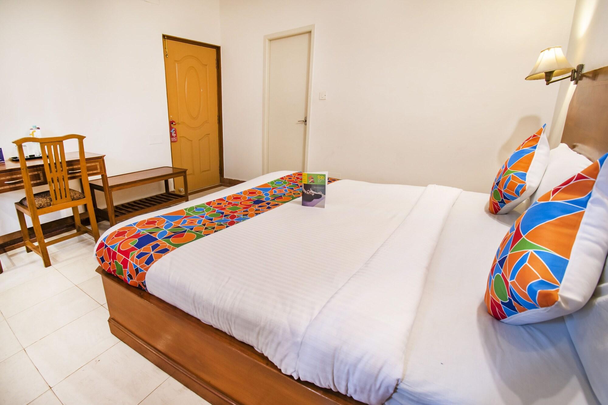 Fabhotel Metro Manor Central Station Chennai Exterior photo